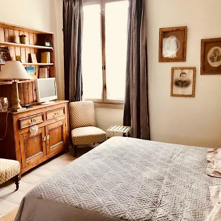 Διαμέρισμα Le Trente Trois Uzès